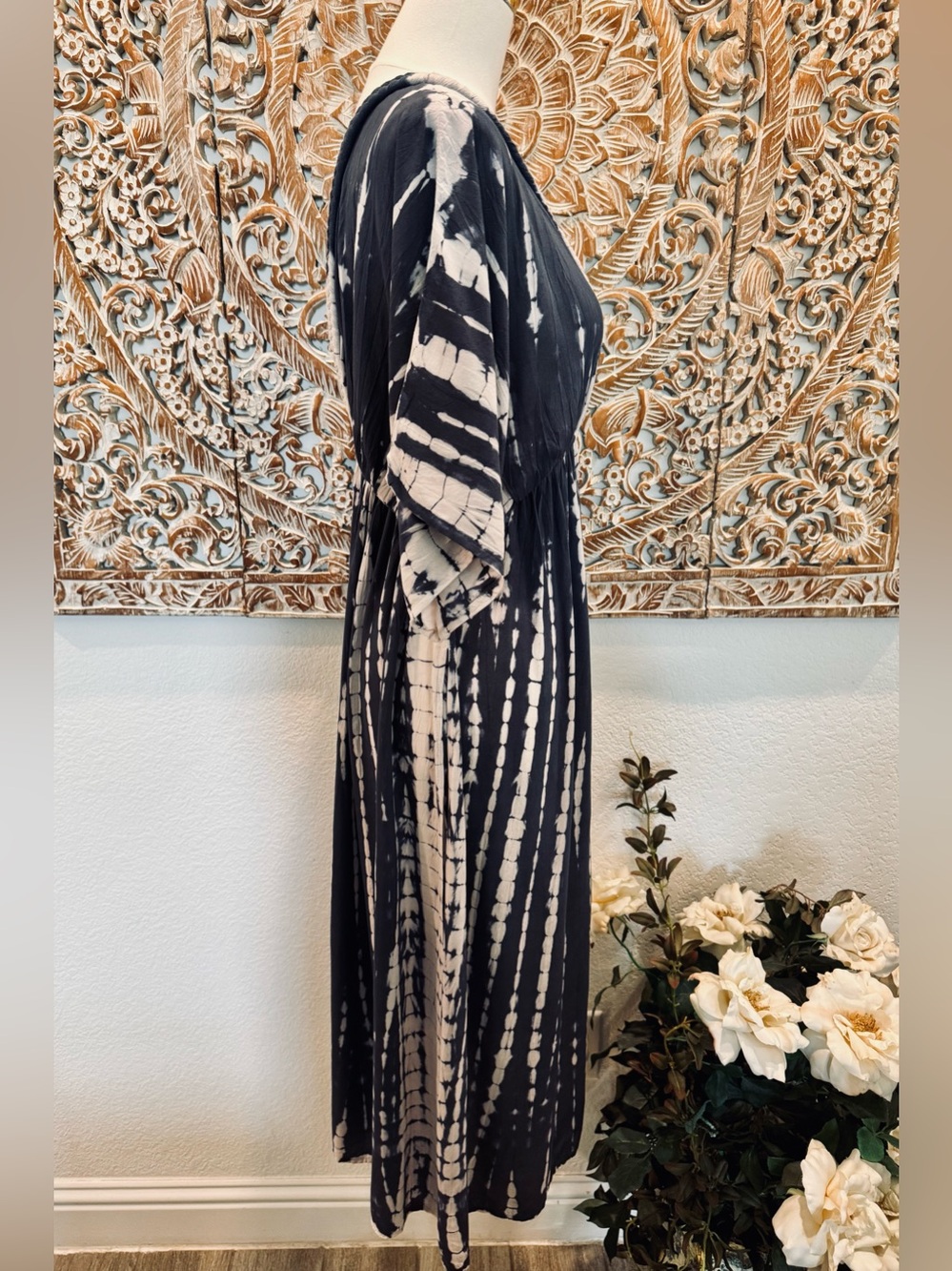 Raviya Navy & White Boho Tie-Dye Deep V Midi Dress/ Coverup, Lightweight - Picture 7 of 15